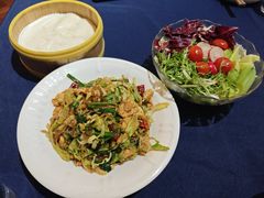 -伊带伊路新疆美食府(呼家楼店)
