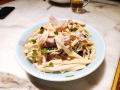 葱香腐竹拌鸭掌-小吊梨汤·北京菜·烤鸭(鸟巢店)