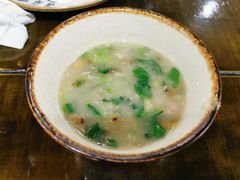 -黄桷树曹家私房菜(江与城店)
