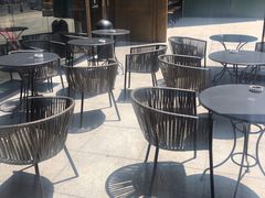 等位区-星巴克臻选(南京艾尚天地店)