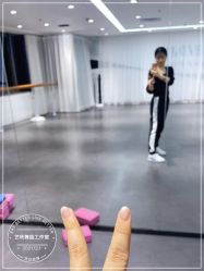 -学舞岛·成人少儿舞蹈培训