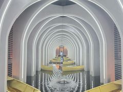 -涨巢·潮玩水疗局