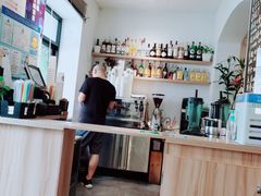 -WOW coffee