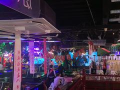 -路边边.炒菜烧烤.音乐餐厅(良乡长虹店)