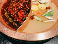 -山城鼎重庆老火锅(西安钟楼店)