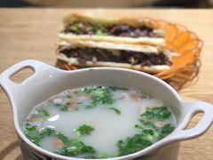 羊杂汤-金诚张妈妈羊汤·驴肉火烧(旧宫佳和园店)