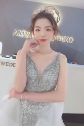 -艾米丽婚纱礼服