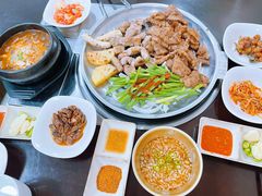 烤牛肠-大福黄牛料理·韩式烤肉·黄牛肥肠·酱蟹