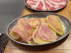 -洱火云南酸菜牛肉火锅(石景山当代商城店)