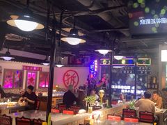 -马路牙子烧烤音乐酒馆(望京店)