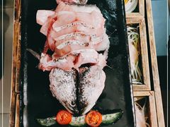 -小椒娘撒椒鱼火锅(三八广场店)
