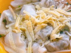 荠菜肉馄饨-毛华美食(清扬路店)