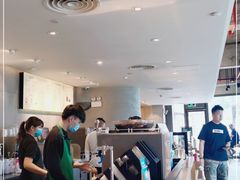 -星巴克(珠海仁恒滨海中心店)