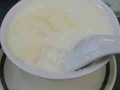 滑溜的原味冻双皮奶-义顺牛奶公司