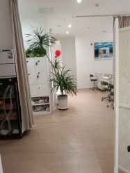 -舒欣头疗·俏丝谧语 白发脱发专业护理 