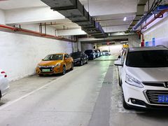 -安亭财富广场-停车场