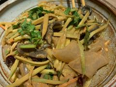 荣鹏大拉皮-荣鹏风味烀饼(万达广场店)