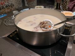 -捞王锅物料理(上海世茂广场店)