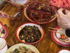 -冶建镜子·老南昌大排档·江西虾王(总店)