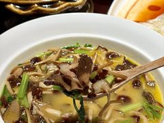 -谢先生酒店·椒宴集(沙湖店)