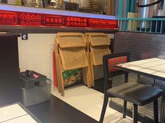 -肥汁米蘭香港米线(长宁来福士店)