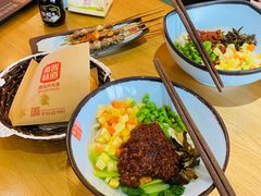 -秦晋味道脆皮肉夹馍(民族园店)