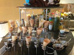 吉朗丽大酒店西餐厅-西安高新希尔顿酒店·咖啡露台西餐厅