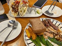taco双拼-AFS Cafe & Canteen(闽江二路店)