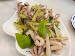 -覃记海鲜美食餐厅