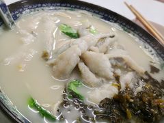 招牌黄鱼面-明呈黄鱼面馆(斜土路店)