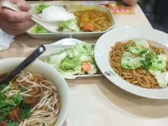 -李先生牛肉面大王(北京站售票厅餐厅)