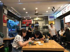 大堂-裕兴记·三虾面(西北街总店)