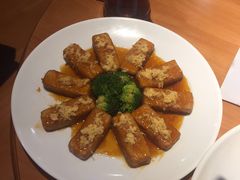 -点都靓餐饮连锁(德信华城店)