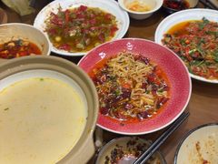 -叁煨蹄花·下饭盐帮菜(人民广场店)