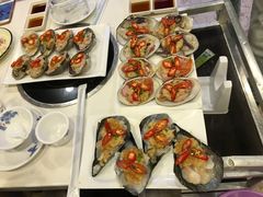 -虾弄弄海派小龙虾·牛羊蝎子火锅