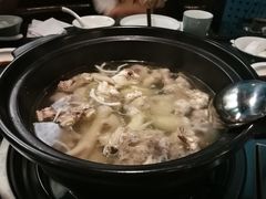 -东椰·海南椰子鸡火锅(朝阳门店)