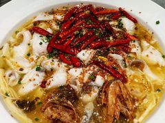 -姚姚酸菜鱼·金戈戈香港豉油鸡(喜荟城联名店)
