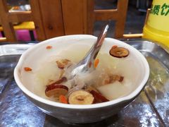 冰糖雪梨-西环肥仔螺蛳粉(总店)