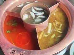 -滇釜火锅·能喝汤的火锅(车公庄店)