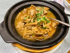 -姜君·千岛湖鱼头馆(浦东大道店)