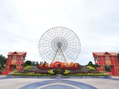 -七彩云南欢乐世界