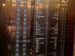 -上海龙之梦万丽酒店游泳池