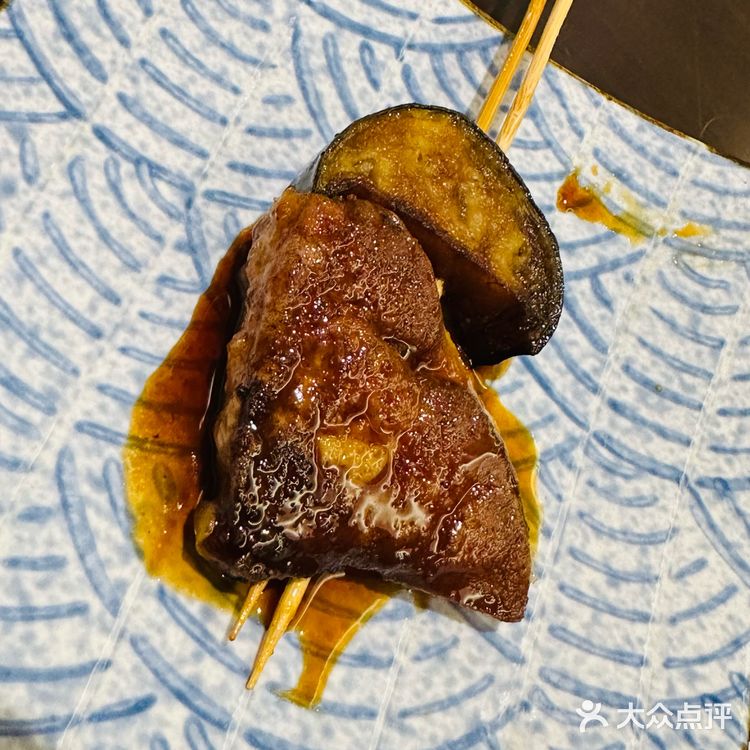 一家名字不太好记的日料店[憨笑]