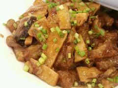 -山明水秀大饭店