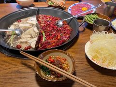 -萍姐火锅·公路夜市(武汉首店)