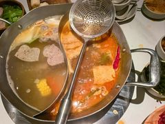 -左庭右院鲜牛肉火锅(金山万达店)