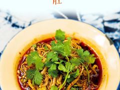 -拈签一笑黄牛肉辣卤串串