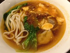 -三亚湾海居雅高铂尔曼度假酒店