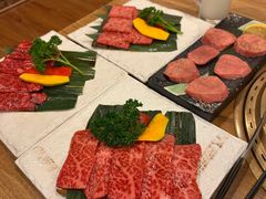 -炼火烤肉店