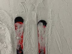 -乔波室内滑雪场